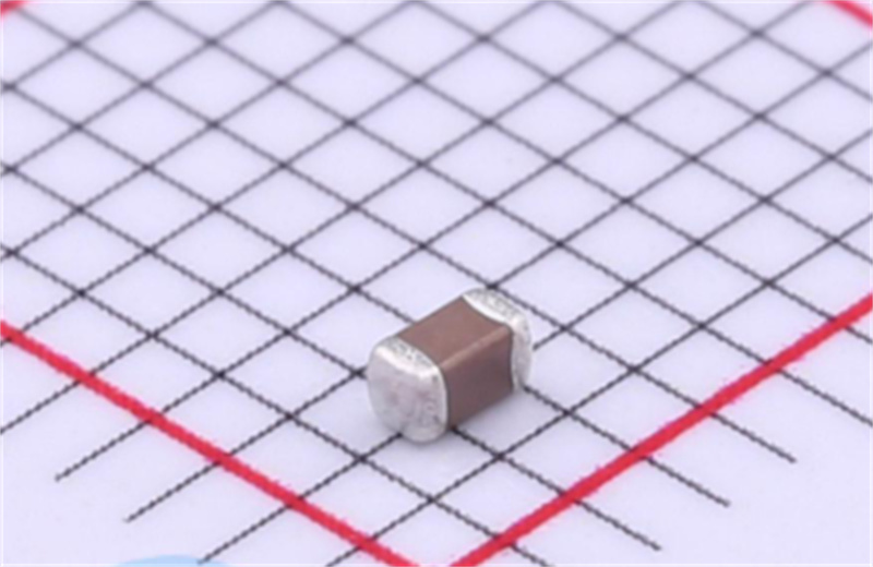 風華貼片電容在通信信號處理中表現(xiàn)如何？